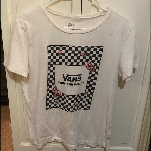 T-Shirt - Picture 1 of 2